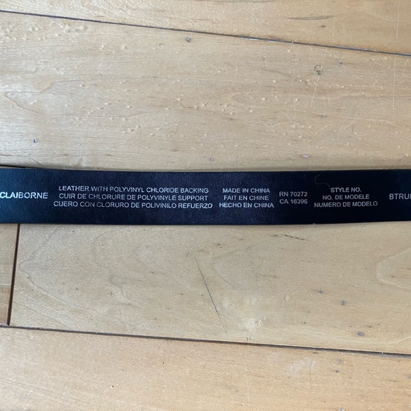 Black belt with stone studded buckle - Picture 3 of 4